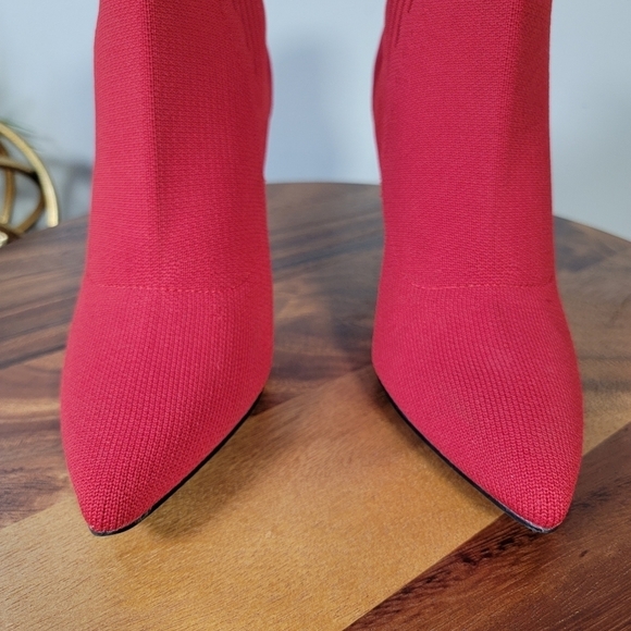 MIA Red sock Knit Stiletto ankle Boots Booties Heels Size 7.5 - Picture 8 of 17